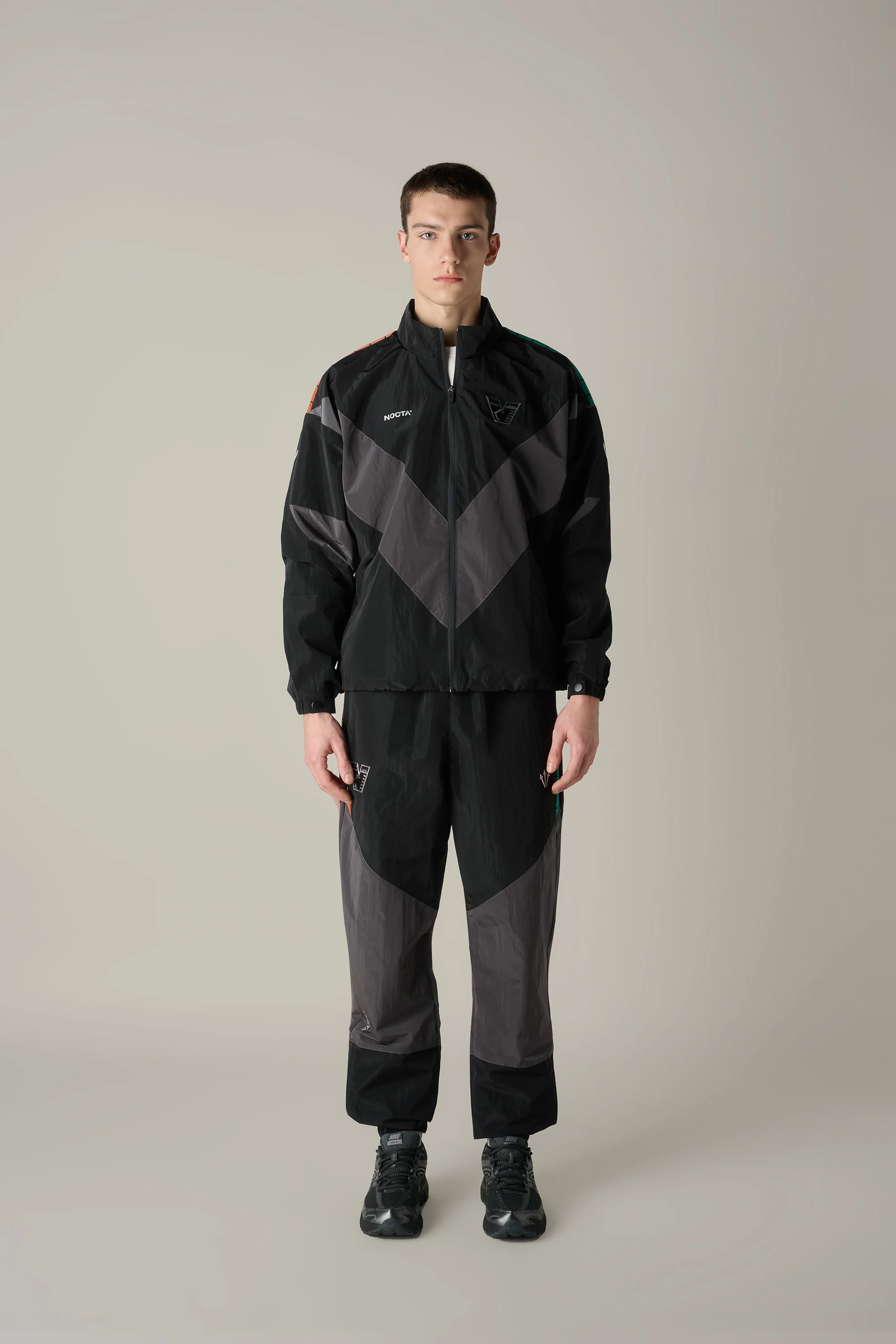 25/26 Venezia Track Jacket Black
