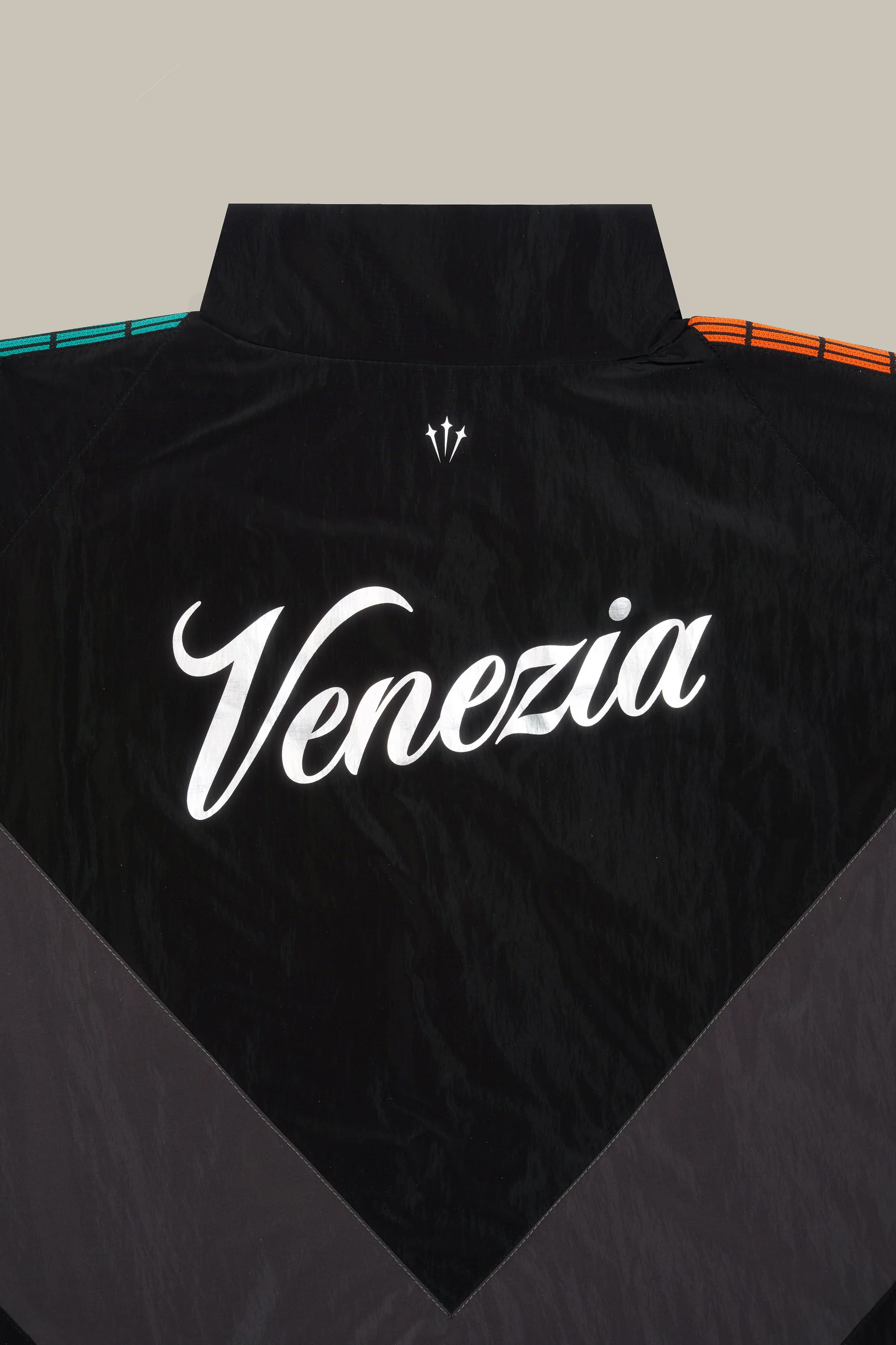 25/26 Venezia Track Jacket Black - Image 8