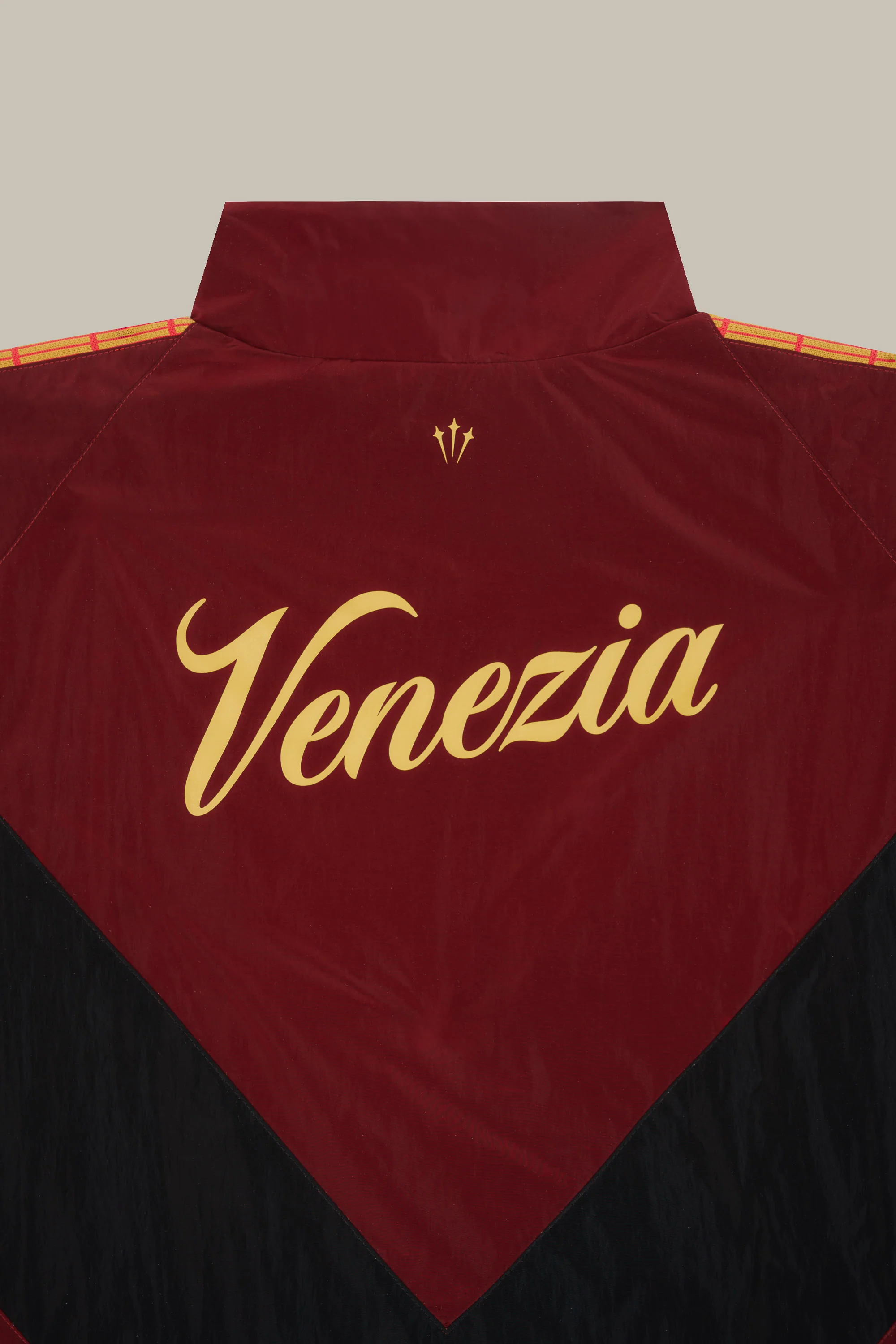 25/26 Venezia Track Jacket Burgundy - Image 7