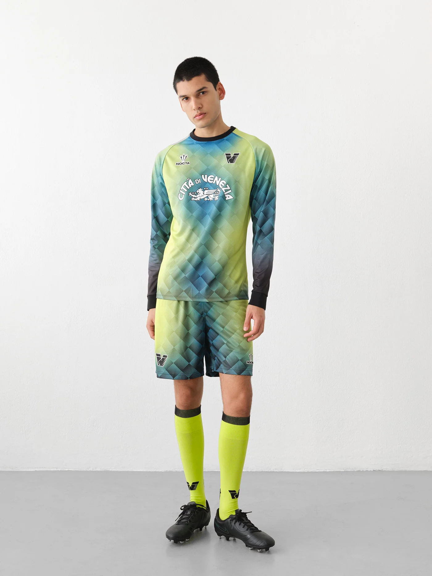 Venezia FC Goalkeeper Home Jersey 24/25 Long-Sleeved - Image 2