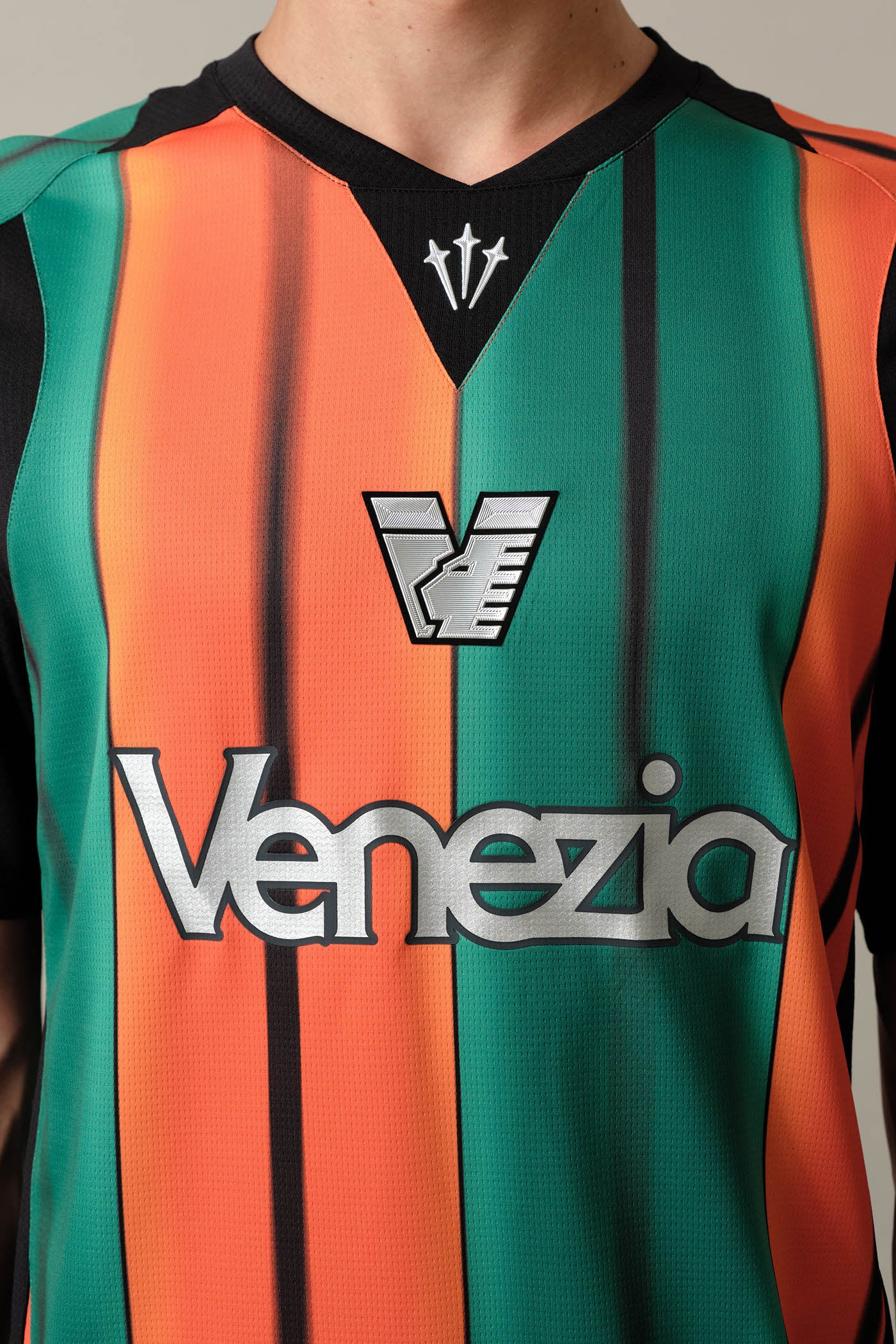 25/26 Third Jersey - Image 6
